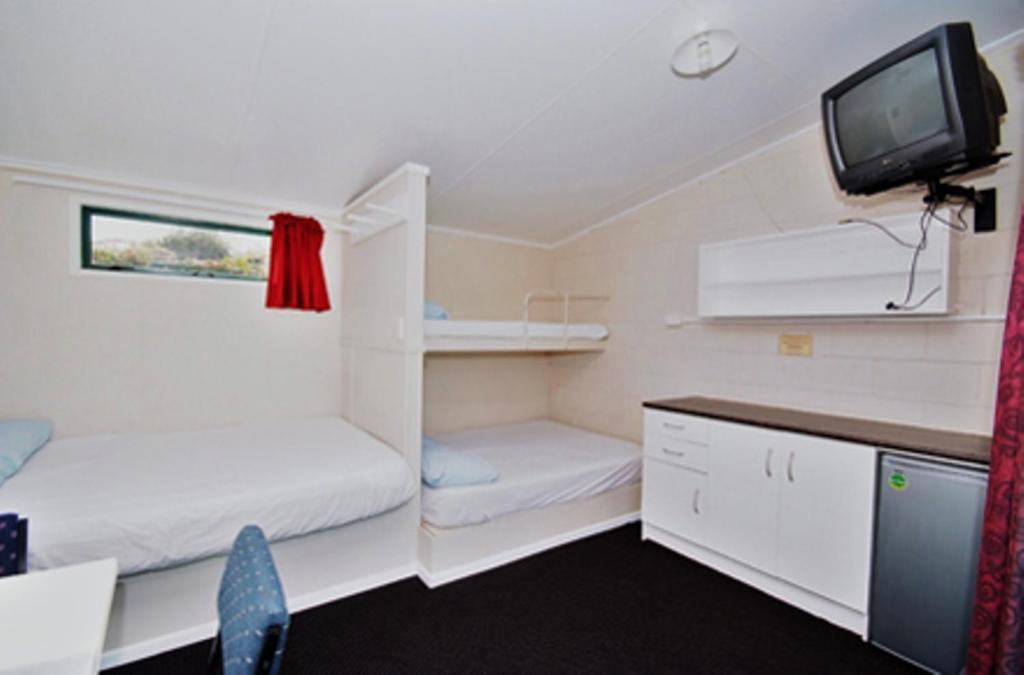 Omokoroa Kiwi Holiday Park Tauranga Kamer foto