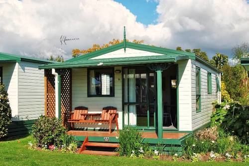 Omokoroa Kiwi Holiday Park Tauranga Buitenkant foto